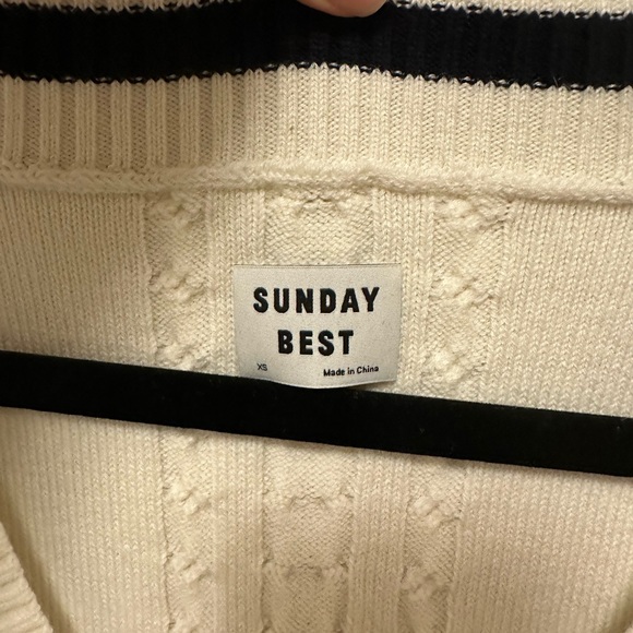 Aritzia, Sunday Best Winnie Vest - Picture 2 of 3